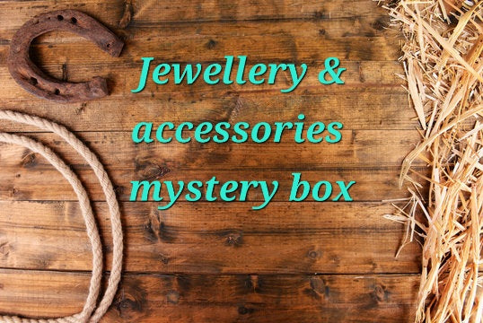 Jewellery & accessories mystery box (6 items)