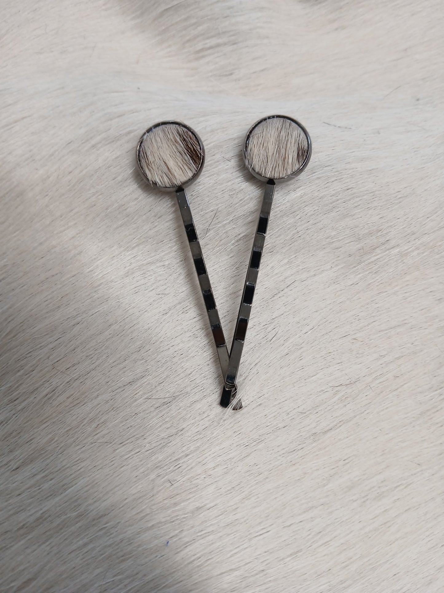 Bobby pins