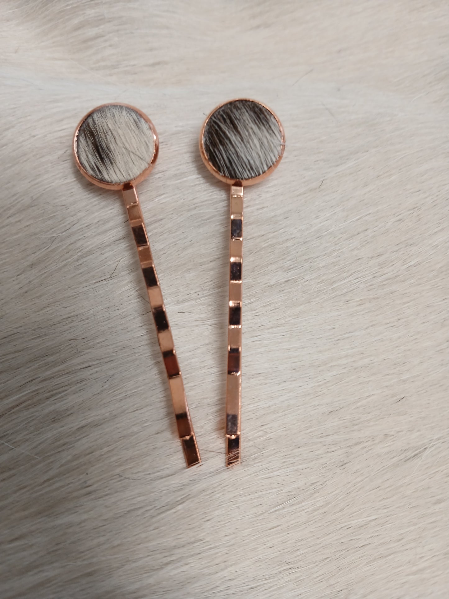 Bobby pins