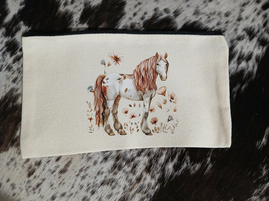 Zip up pouch
