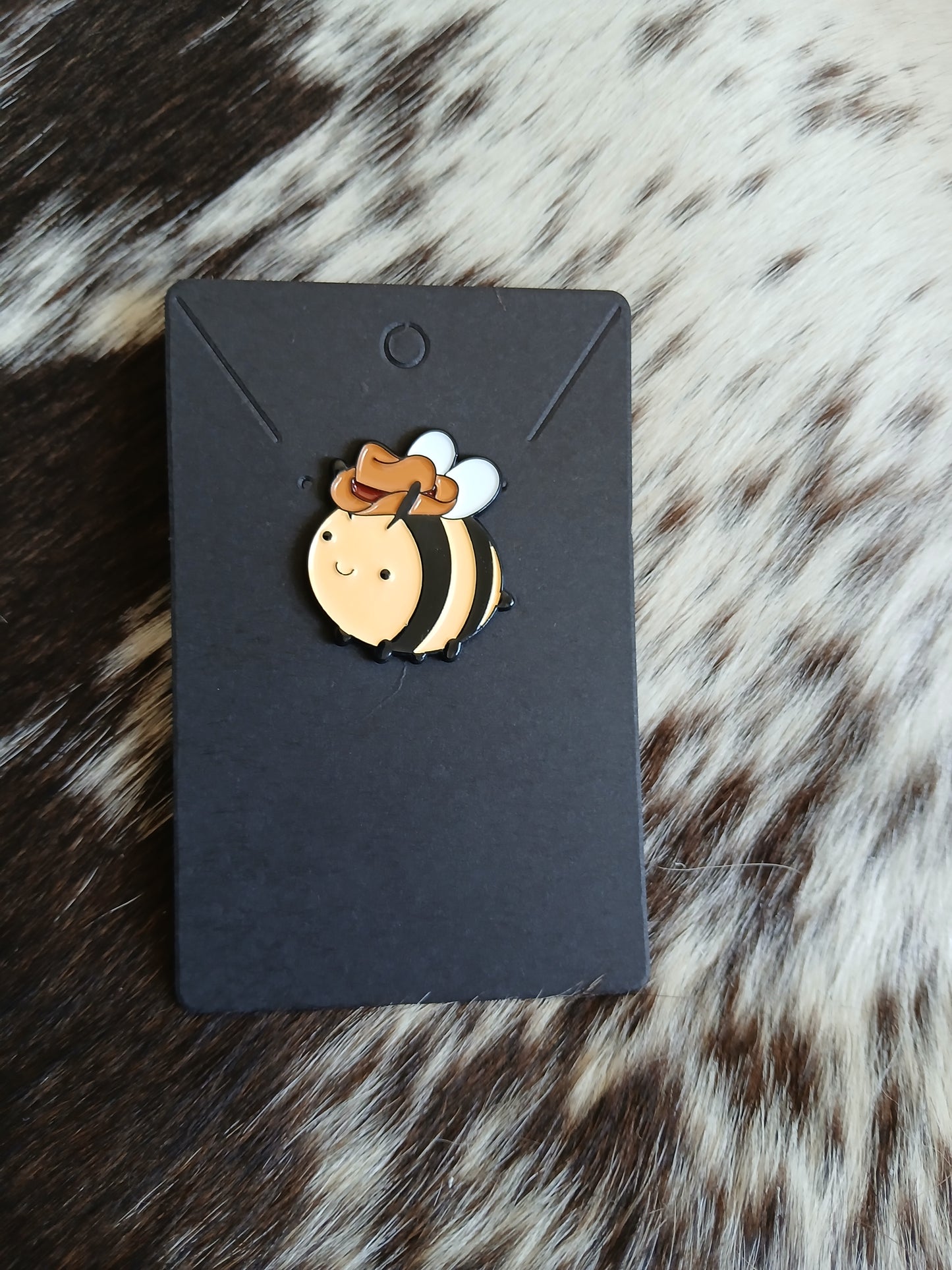 Hat pin #38