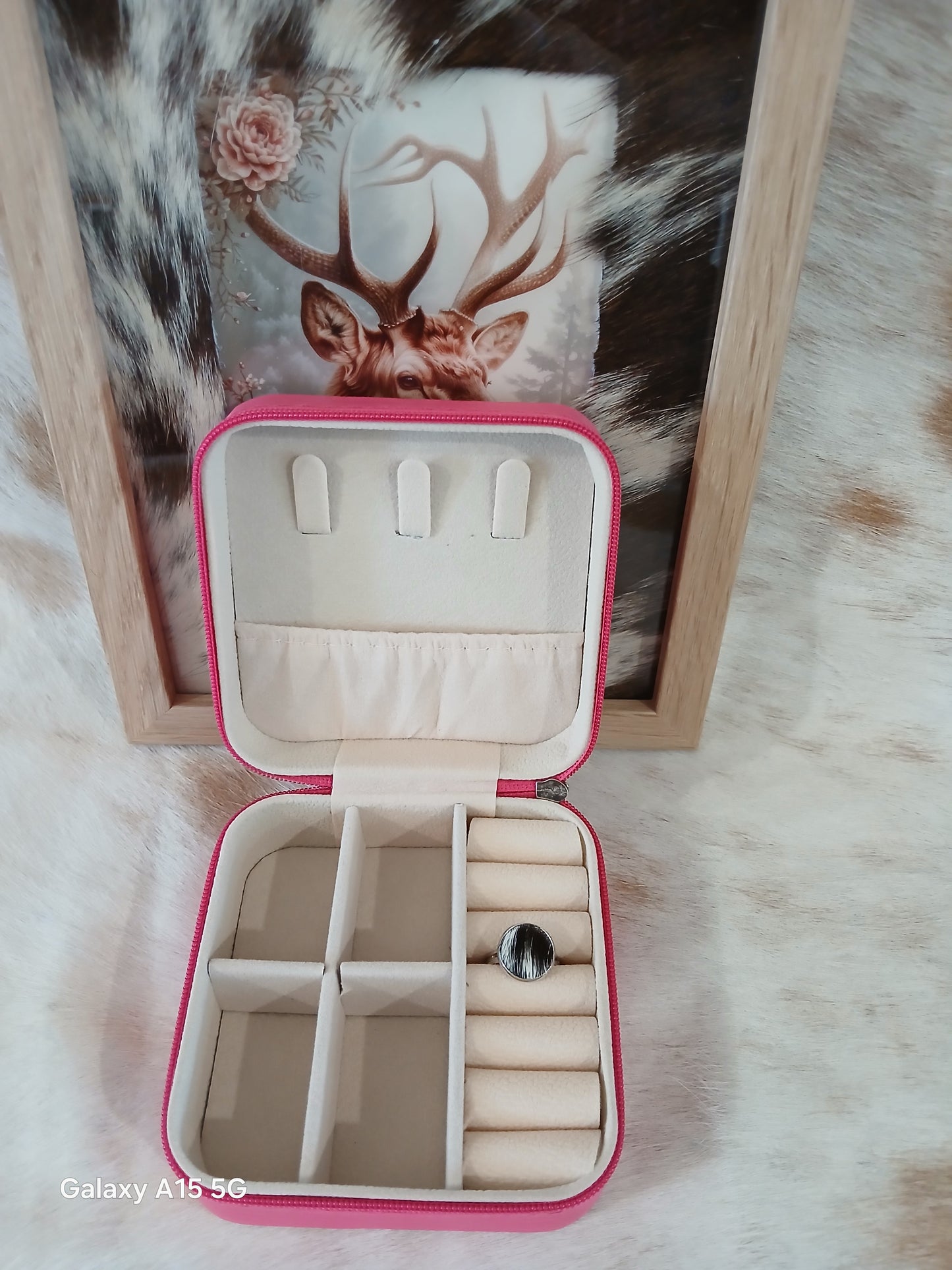 Jewellery case