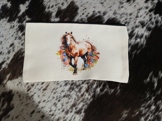 Zip up pouch