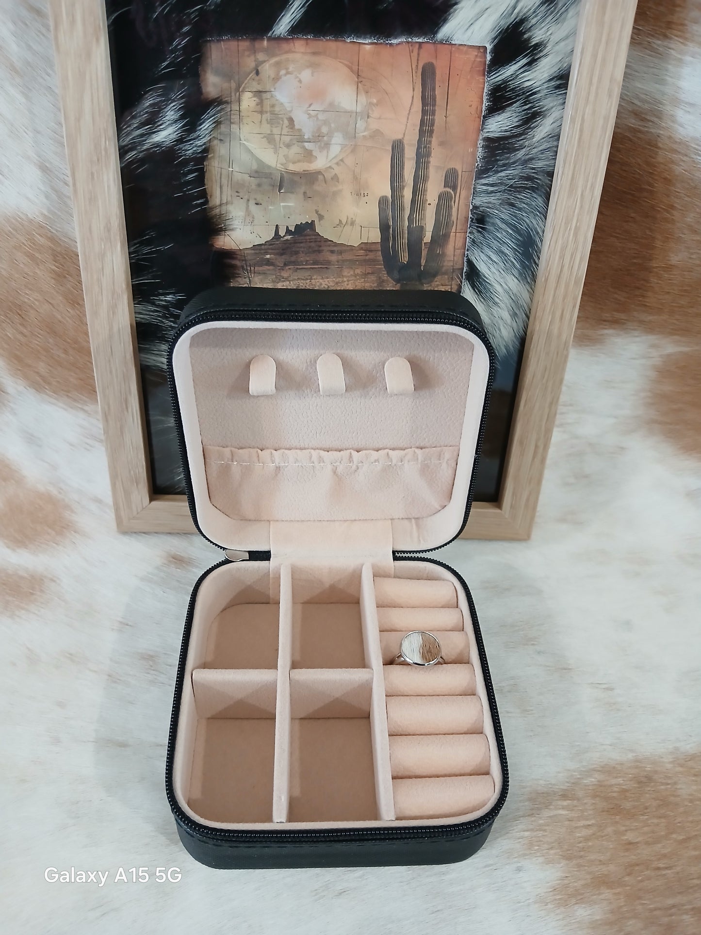 Jewellery case