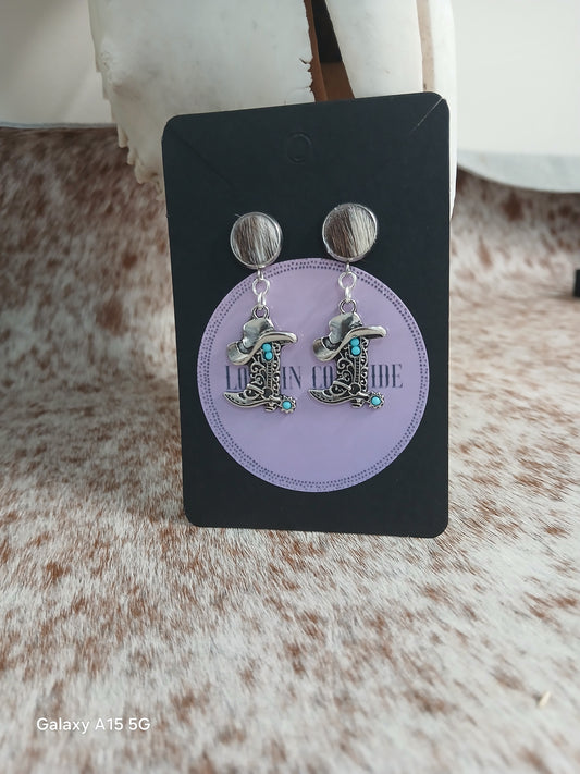 Stud dangle earrings