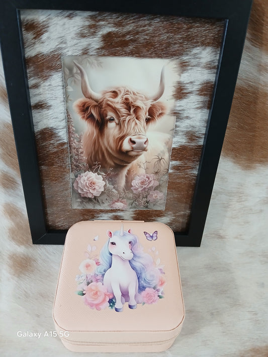 Jewellery case