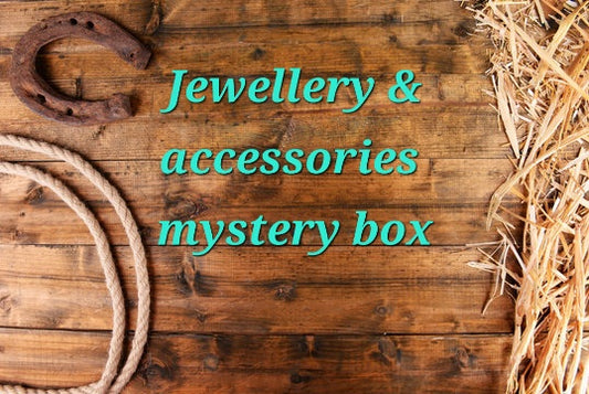 Jewellery & accessories mystery box (6 items)