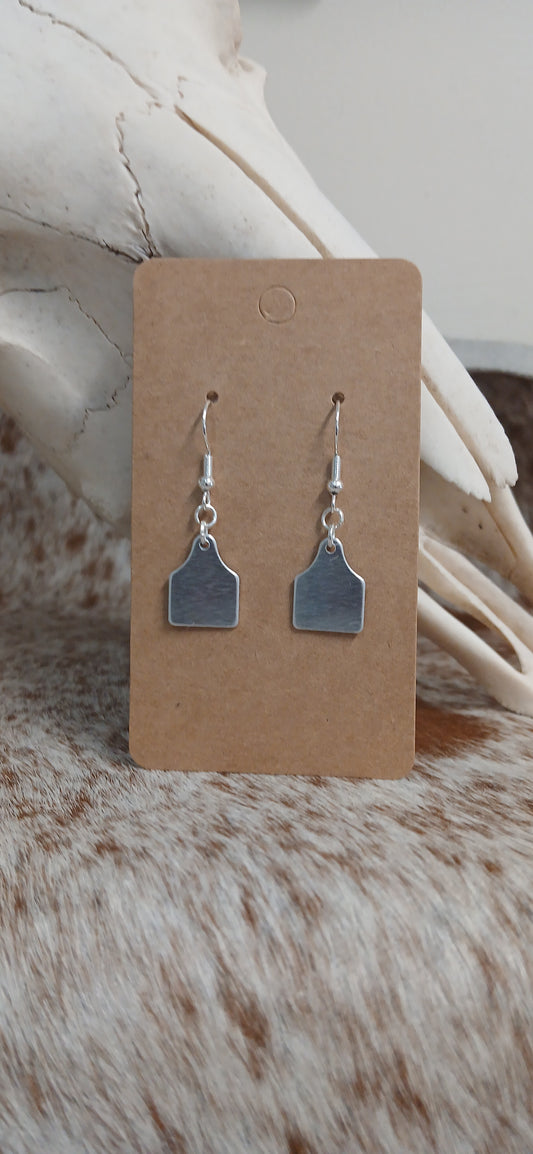 Dangle ear tag earrings