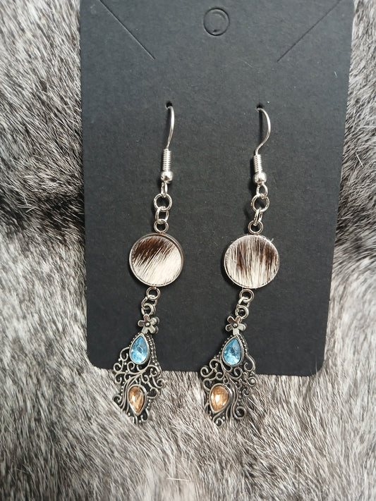 Dangle earrings