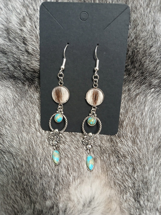 Dangle earrings