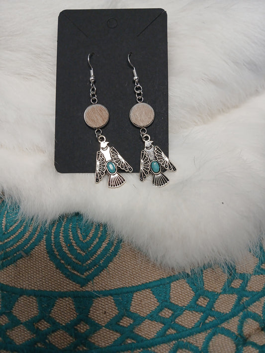 Dangle earrings