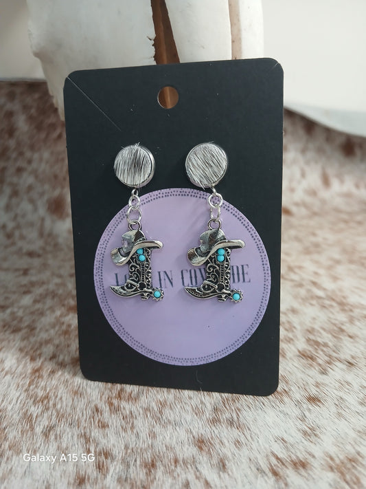 Stud dangle earrings