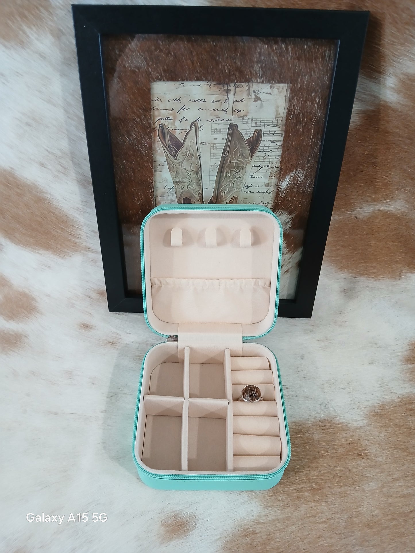 Jewellery case