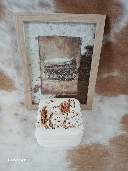 Jewellery case