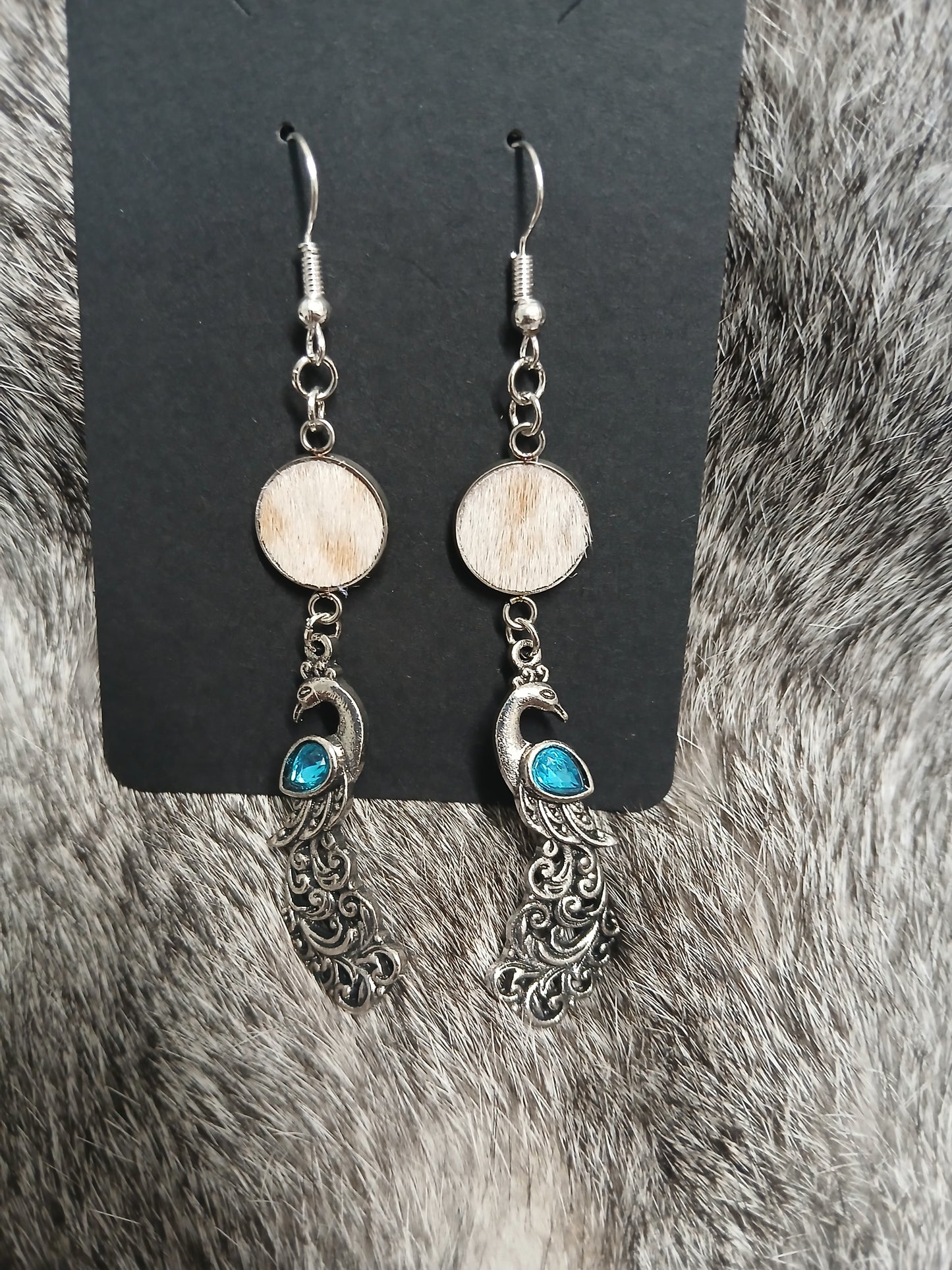 Dangle earrings