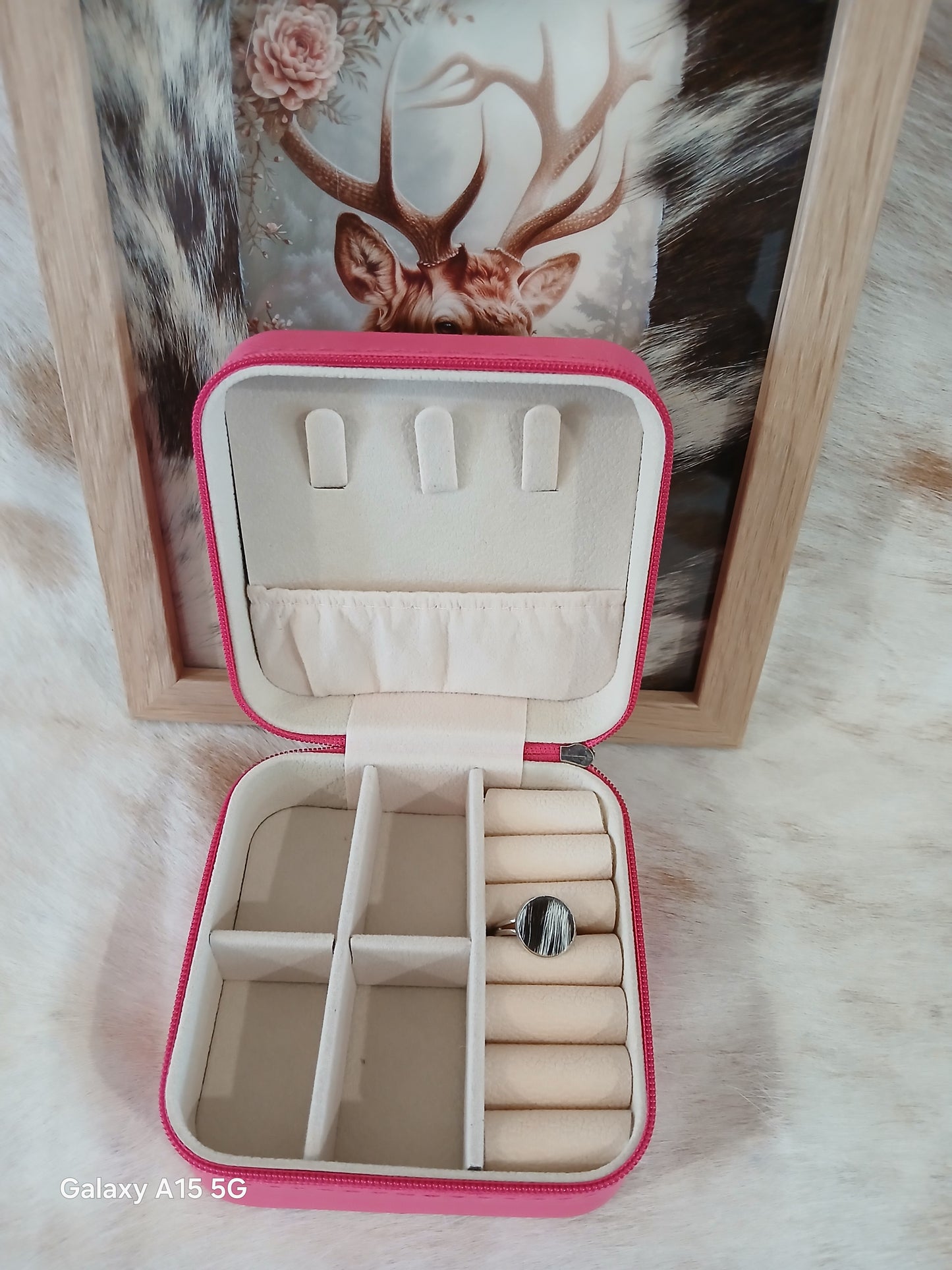 Jewellery case