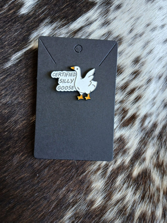 Hat pin #18