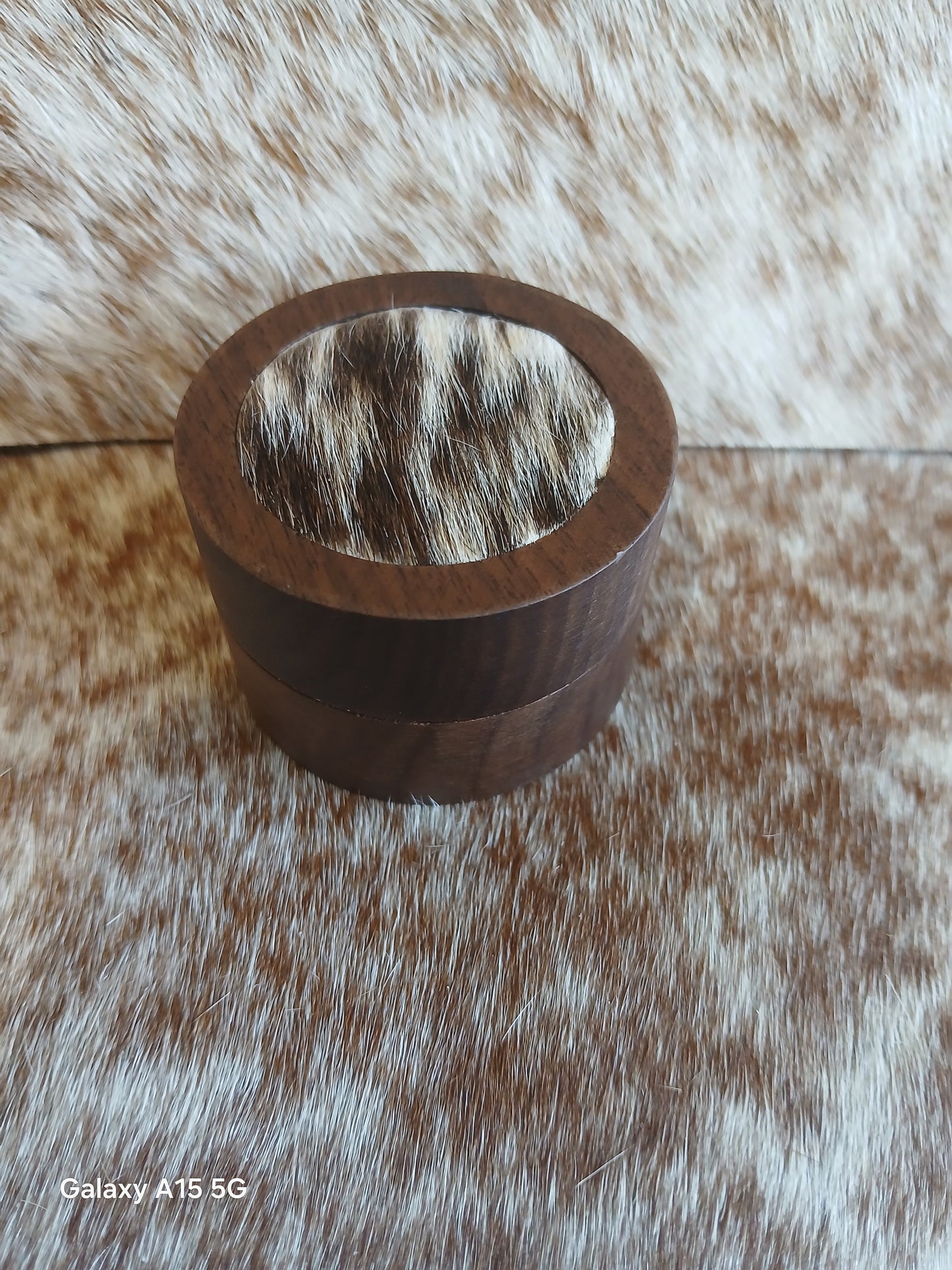 Premium Cowhide Ring Box - Elegant Jewelry Storage